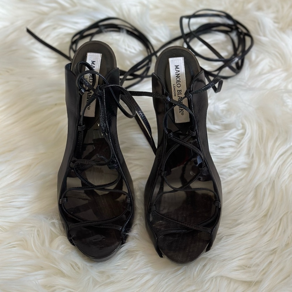 Manolo Blahnik leather lace up heels